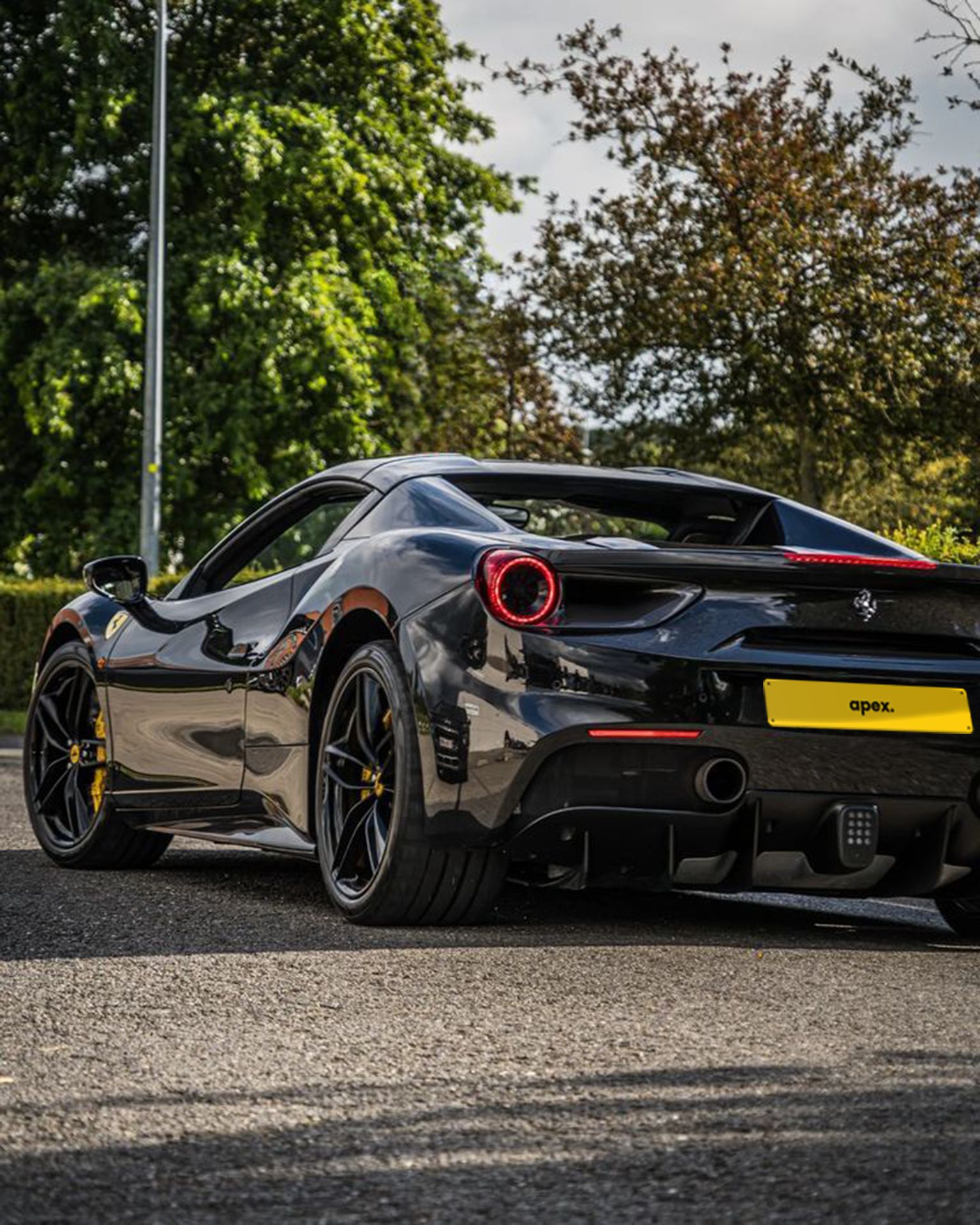 Ferrari 488 Spider Apex